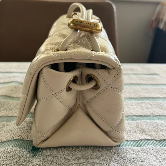 Marc Jacob’s Quilted Mini Dual Shoulder Bag - Picture 4 of 6